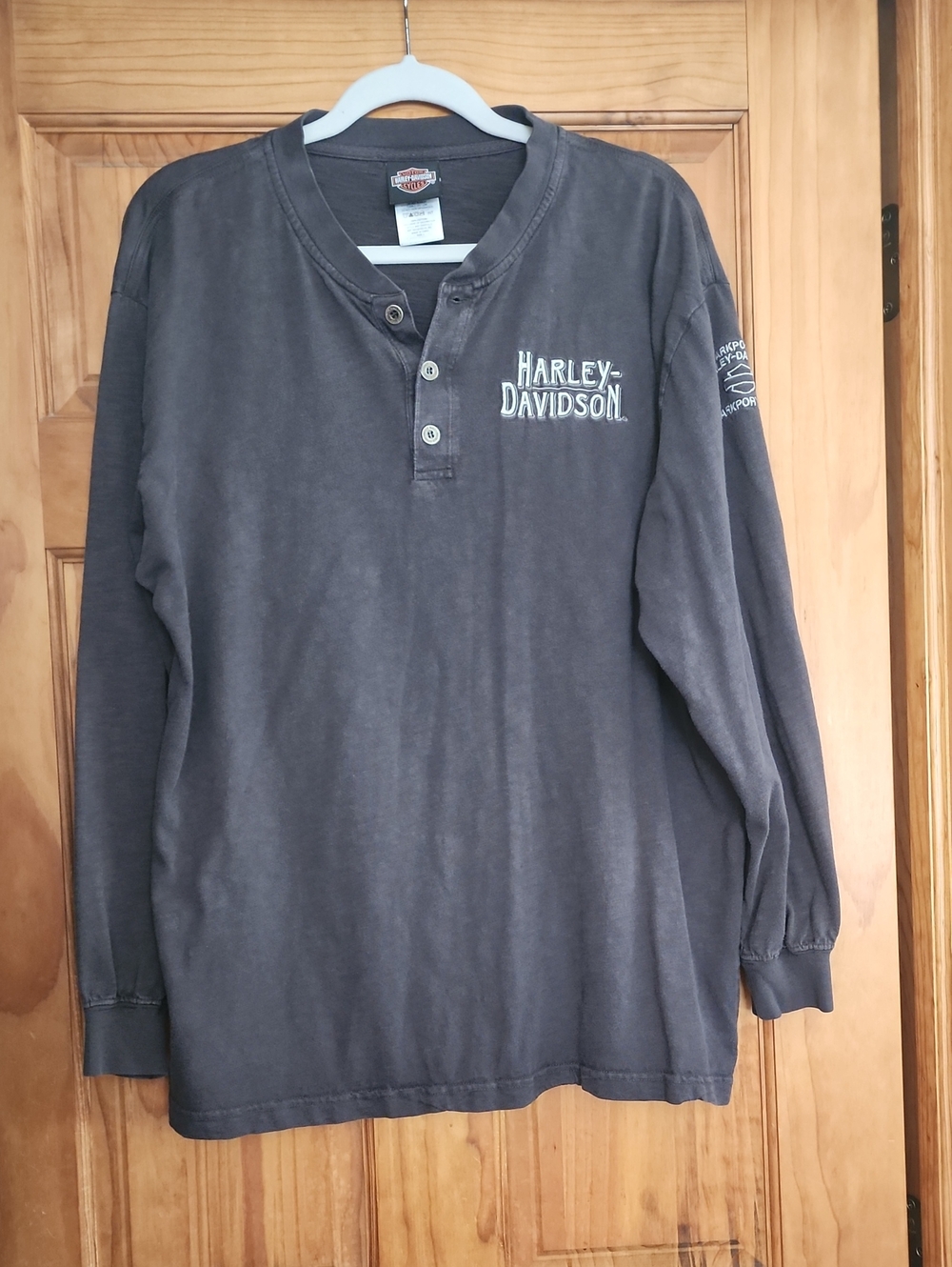 Harley-Davidson Brown Long Sleeve Henley with Embroidered Logo, Sz. Lg.